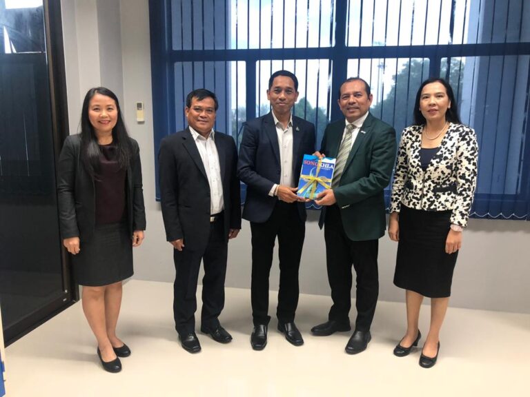 𝗖𝗼𝘂𝗿𝘁𝗲𝘀𝘆 𝗰𝗮𝗹𝗹 𝘁𝗼 𝗩𝗶𝗰𝗲 𝗚𝗼𝘃𝗲𝗿𝗻𝗼𝗿 𝗼𝗳 𝗦𝗼𝗻𝗴𝗸𝗵𝗹𝗮, 𝗠𝗿 𝗔𝗺𝗽𝗼𝗻 𝗣𝗼𝗻𝗴𝘀𝘂𝘄𝗮𝗻 | 𝗧𝗵𝗮𝗶𝗹𝗮𝗻𝗱