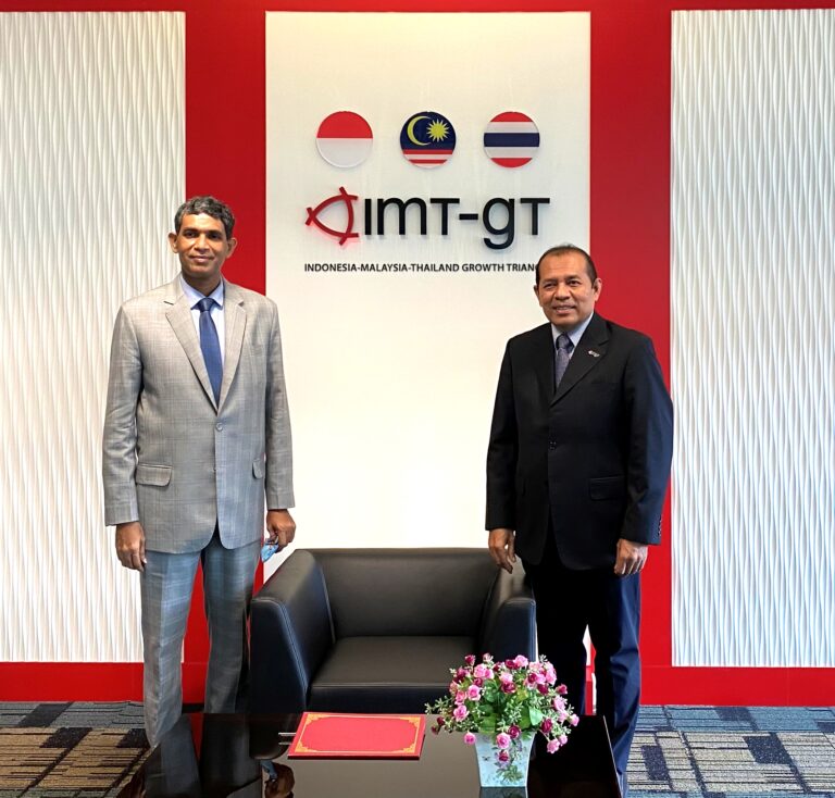 THE HIGH COMMISSIONER OF INDIA TO MALAYSIA COURTESY VISIT TO CIMT OFFICE ON 27 JANUARY 2022