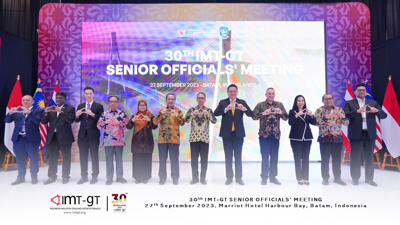 Read more about the article 30th IMT-GT SENIOR OFFICIALS’ MEETING, BATAM MARRIOTT HOTEL HARBOUR BAY, INDONESIA