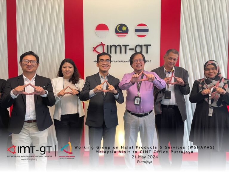 VISIT OF WORKING GROUP ON HALAL PRODUCTS AND SERVICES (WGHAPAS) MALAYSIA TO CIMT OFFICE PUTRAJAYA