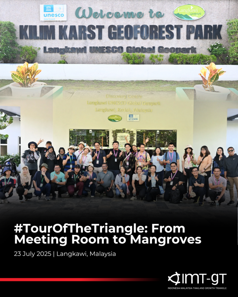 #TourOfTheTriangle: From Meeting Room to Mangroves